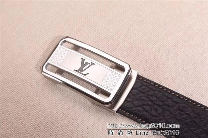 路易威登LV 雙面原版進口大象紋牛皮 316精鋼L字母鋼自動扣 男士皮帶  xfp1233